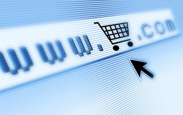 為了讓我們在網(wǎng)上“血拼”，電商們想了一招